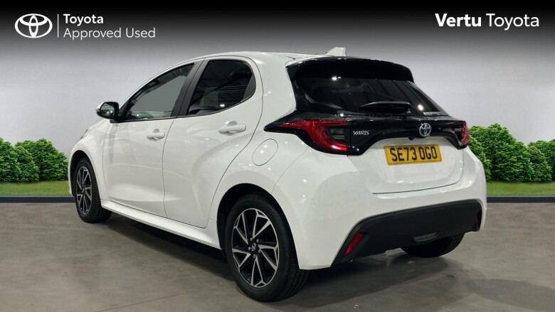 Toyota Yaris 1.5 Hybrid Design 5dr CVT Hybrid Hatchback